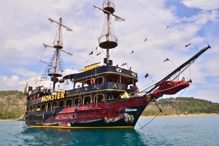 Kemer Pirate Boat Tour