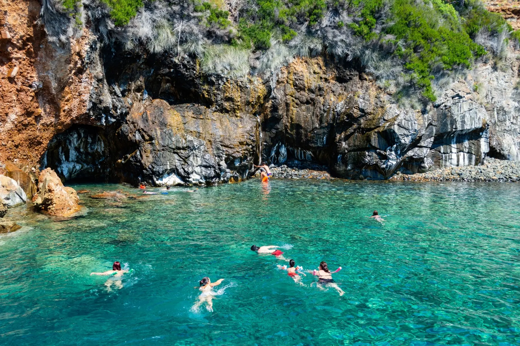 Suluada Maldives Boat Tour