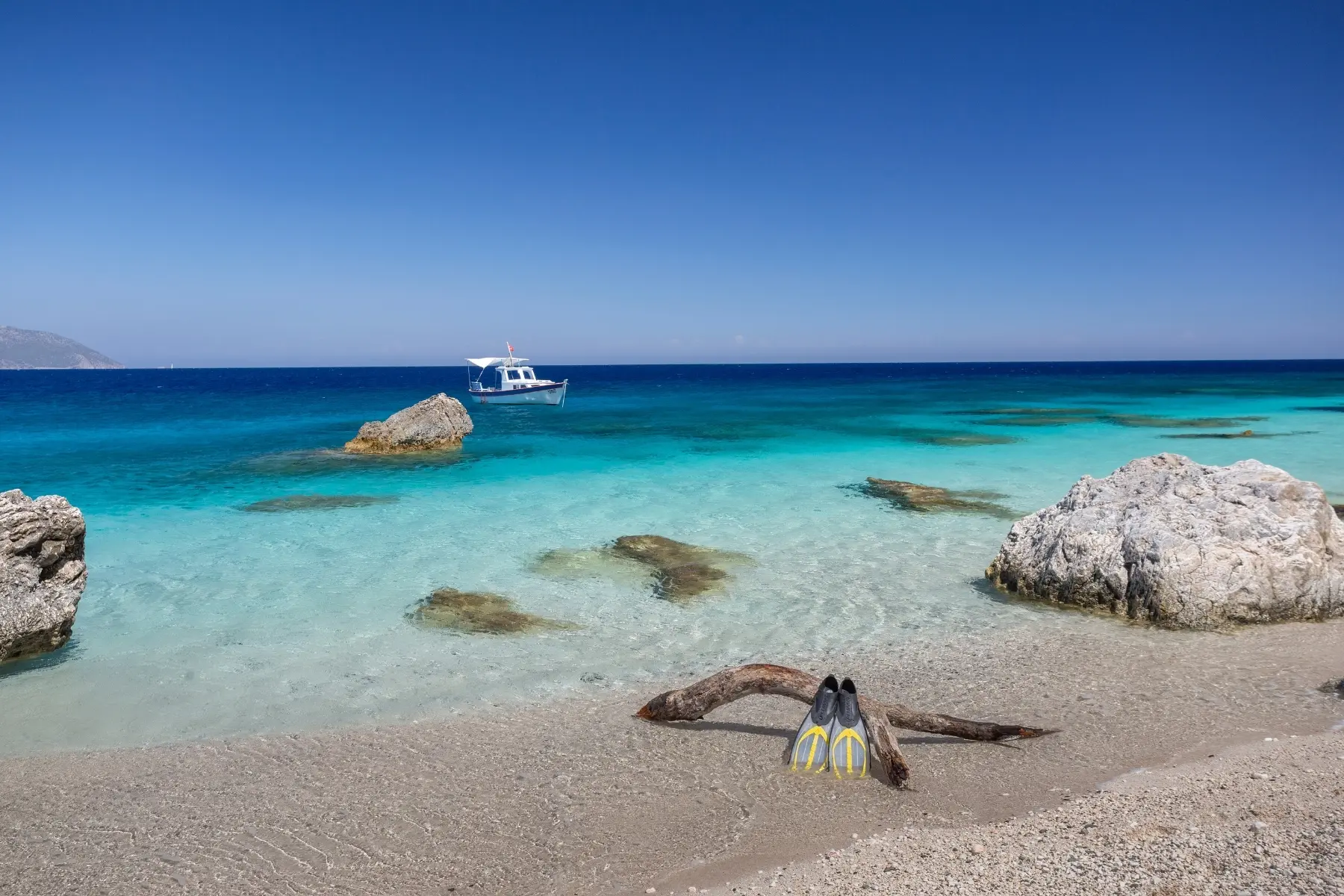 Suluada Maldives Boat Tour